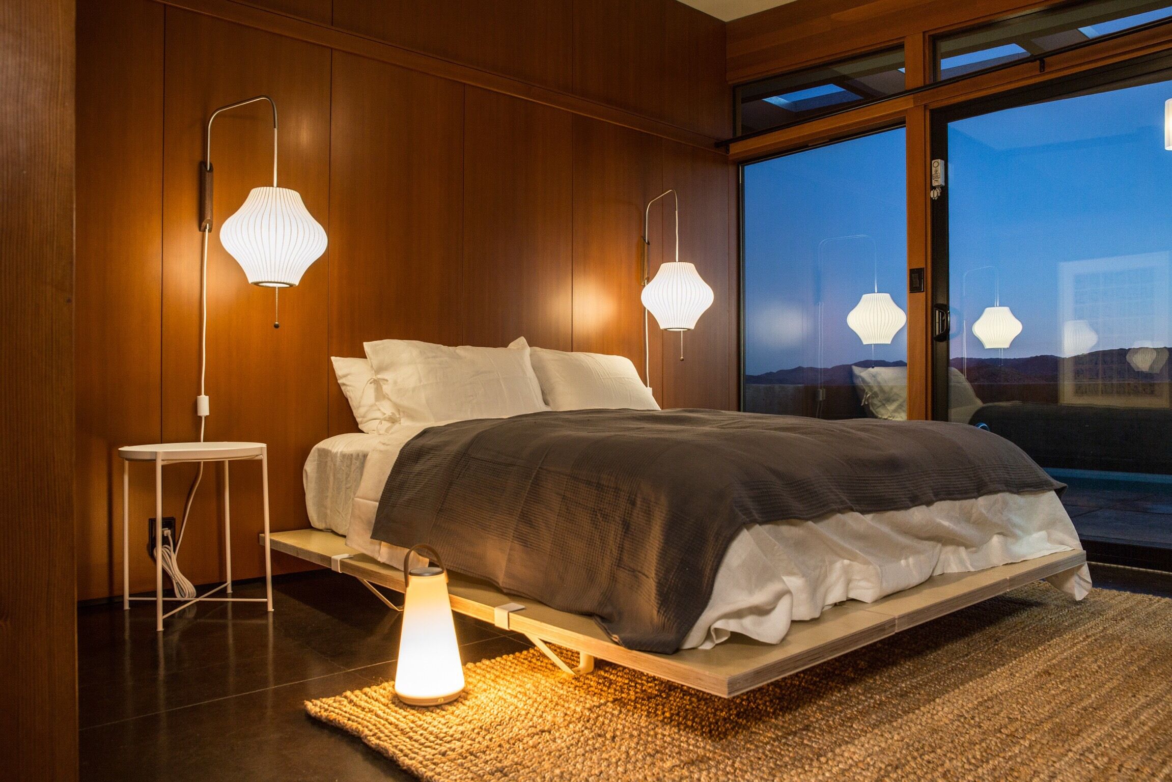 Jackrabbit Wash - a modern architecture w/ Pool in Joshua Tree