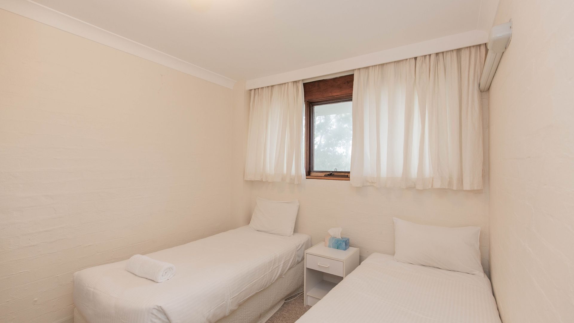 Dauphine - 3/23 Townsend Street — image 14