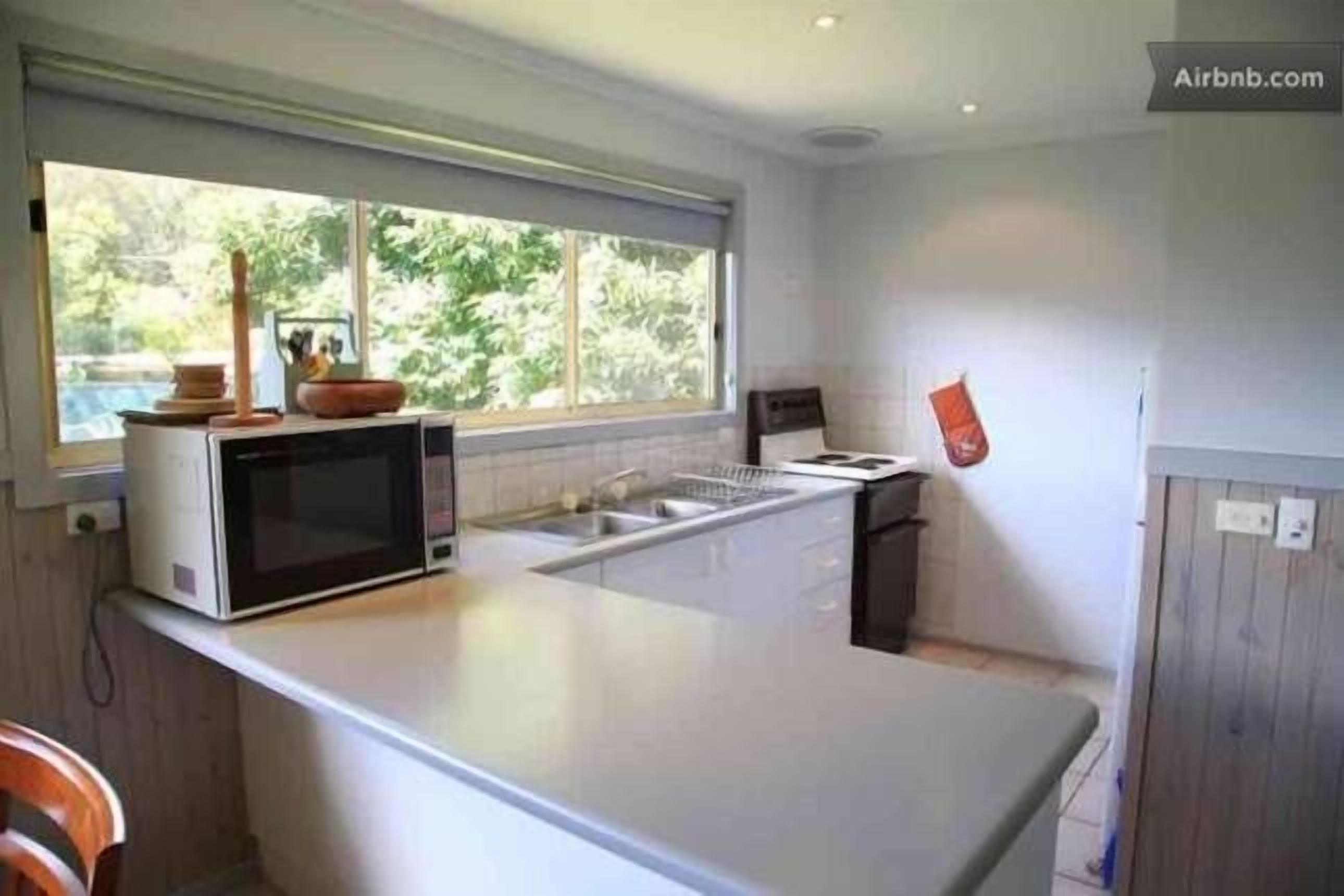 Myrtle Manor, Tawonga South