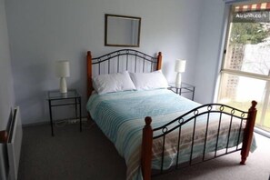 3 Schlafzimmer, Bügeleisen/Bügelbrett, kostenloses WLAN