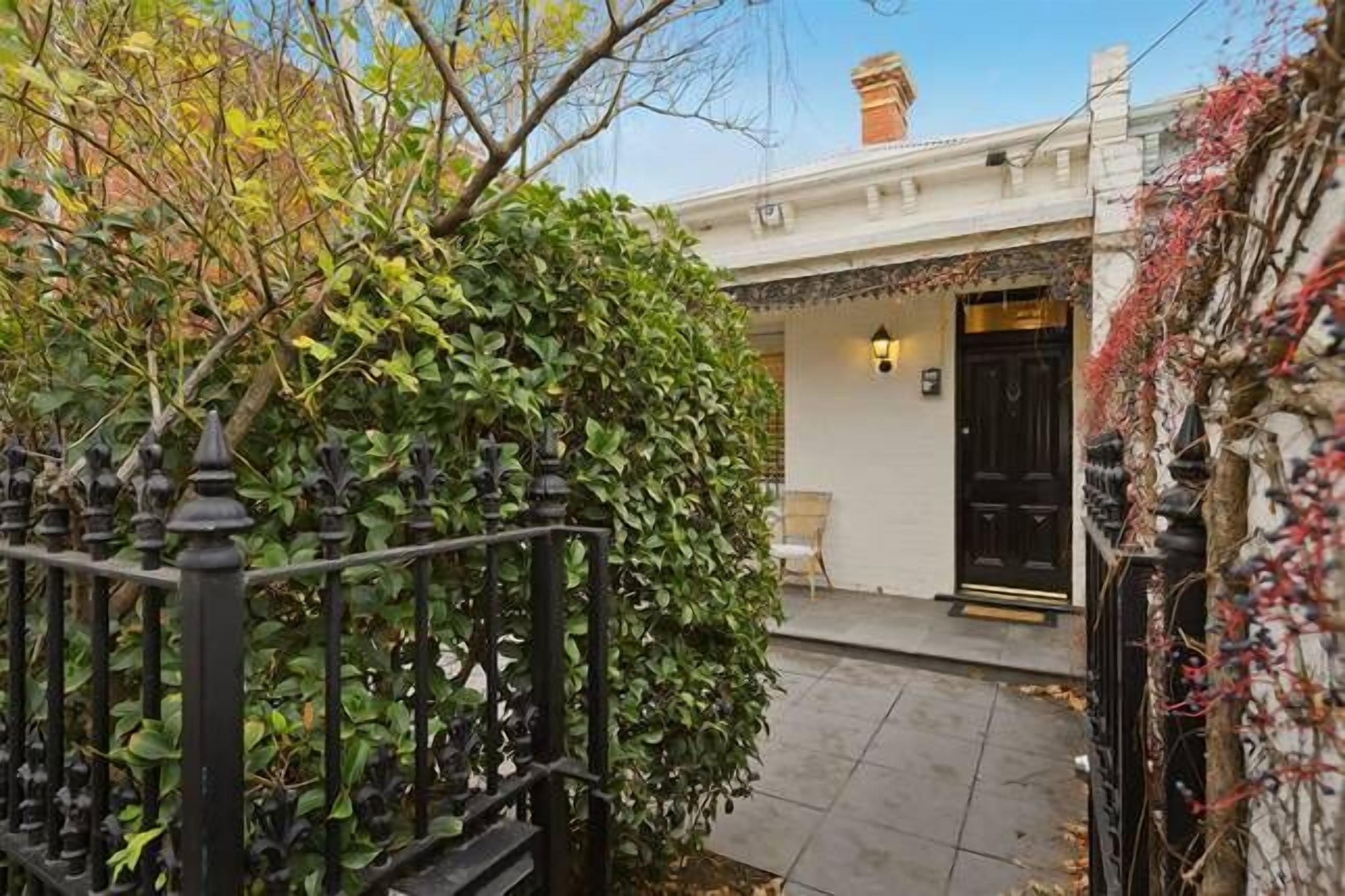 Elm House - luxury meets village vibe