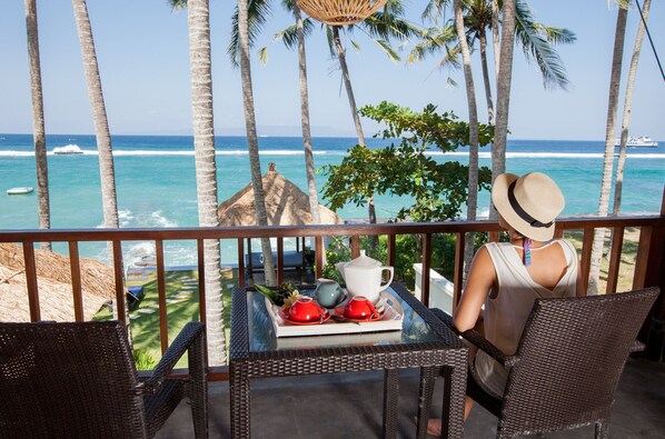 Property grounds - Villa Anjani - Idyllic Beachfront Bali Getaway in Candidasa (Karangasem)