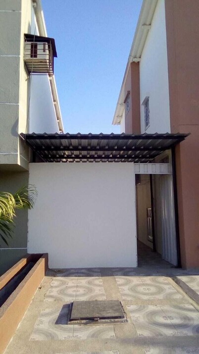 Beautiful Villa in Private Urbanization Just Five Minutes Outside of Manta