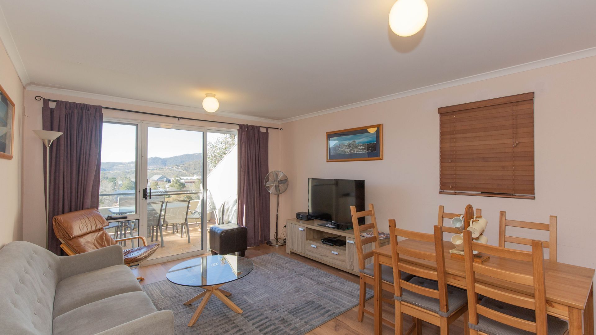 Cascades - 13/3 Kurrajong Street — image 3