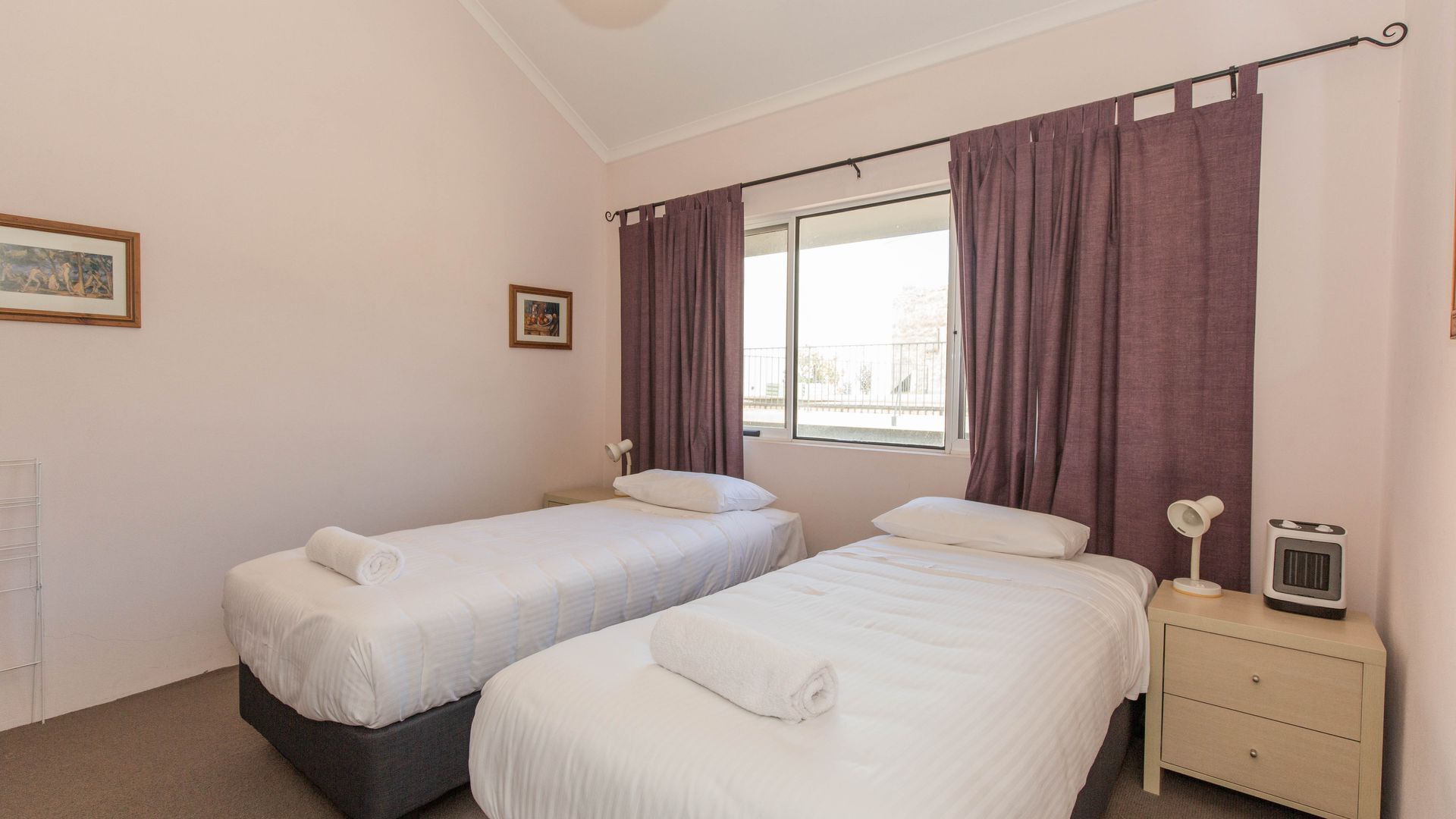 Cascades - 13/3 Kurrajong Street — image 7