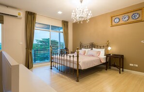 3 habitaciones, tabla de planchar con plancha y wifi