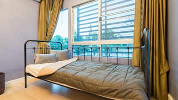 3 bedrooms, iron/ironing board, WiFi