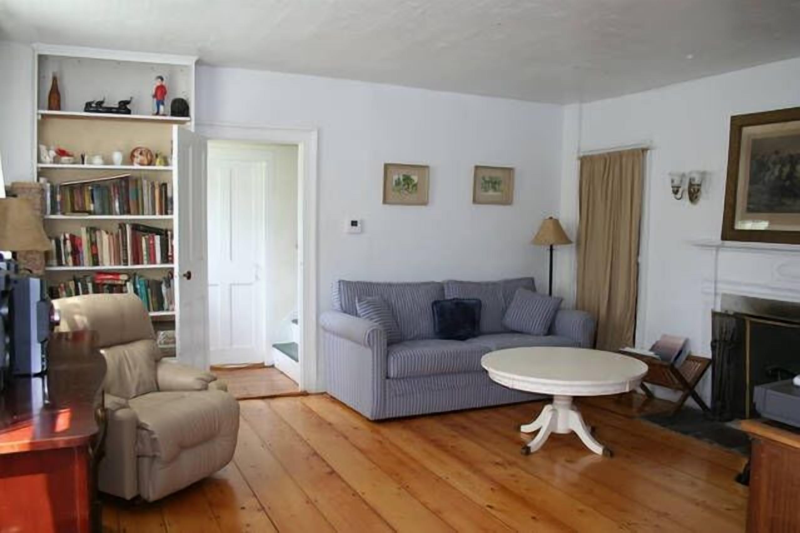 Large, family-friendly farmhouse located in the beautiful Berkshires