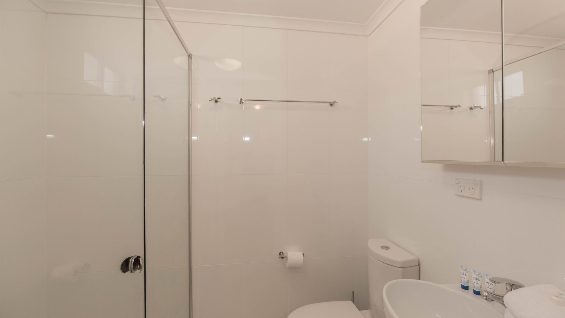 Edge - 6/16 Clyde Street — image 10