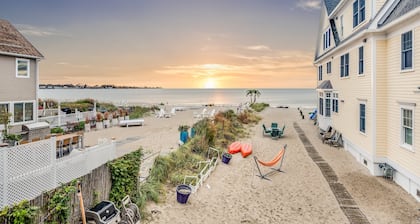 Beachfront house on Long Island Sound