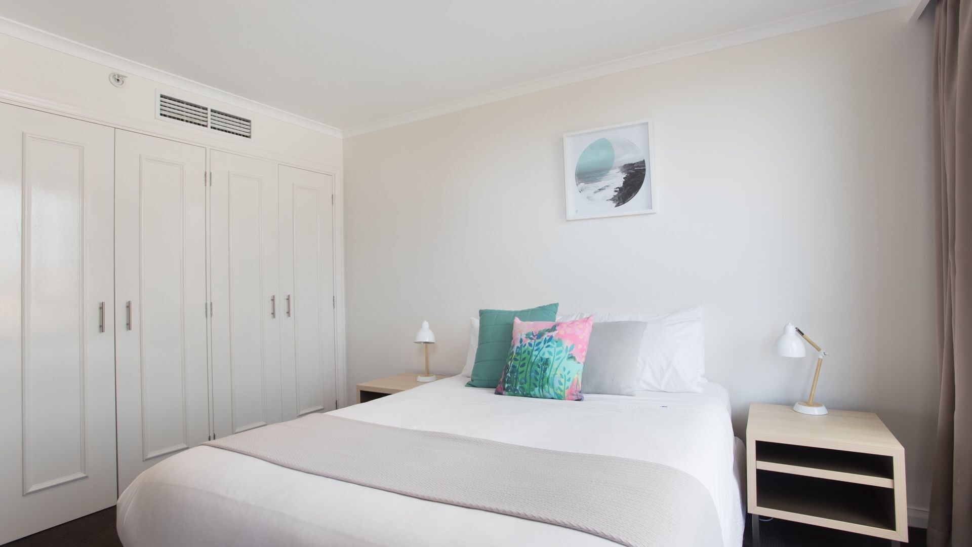 Sydney Darling Harbour. Great location 2 Br Apartment