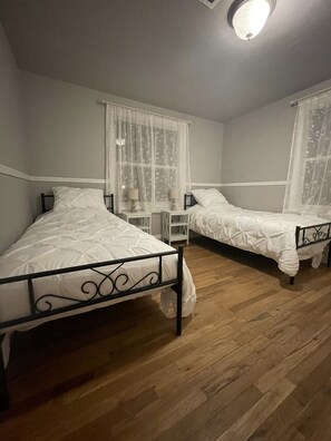 2 bedrooms, free WiFi, bed sheets