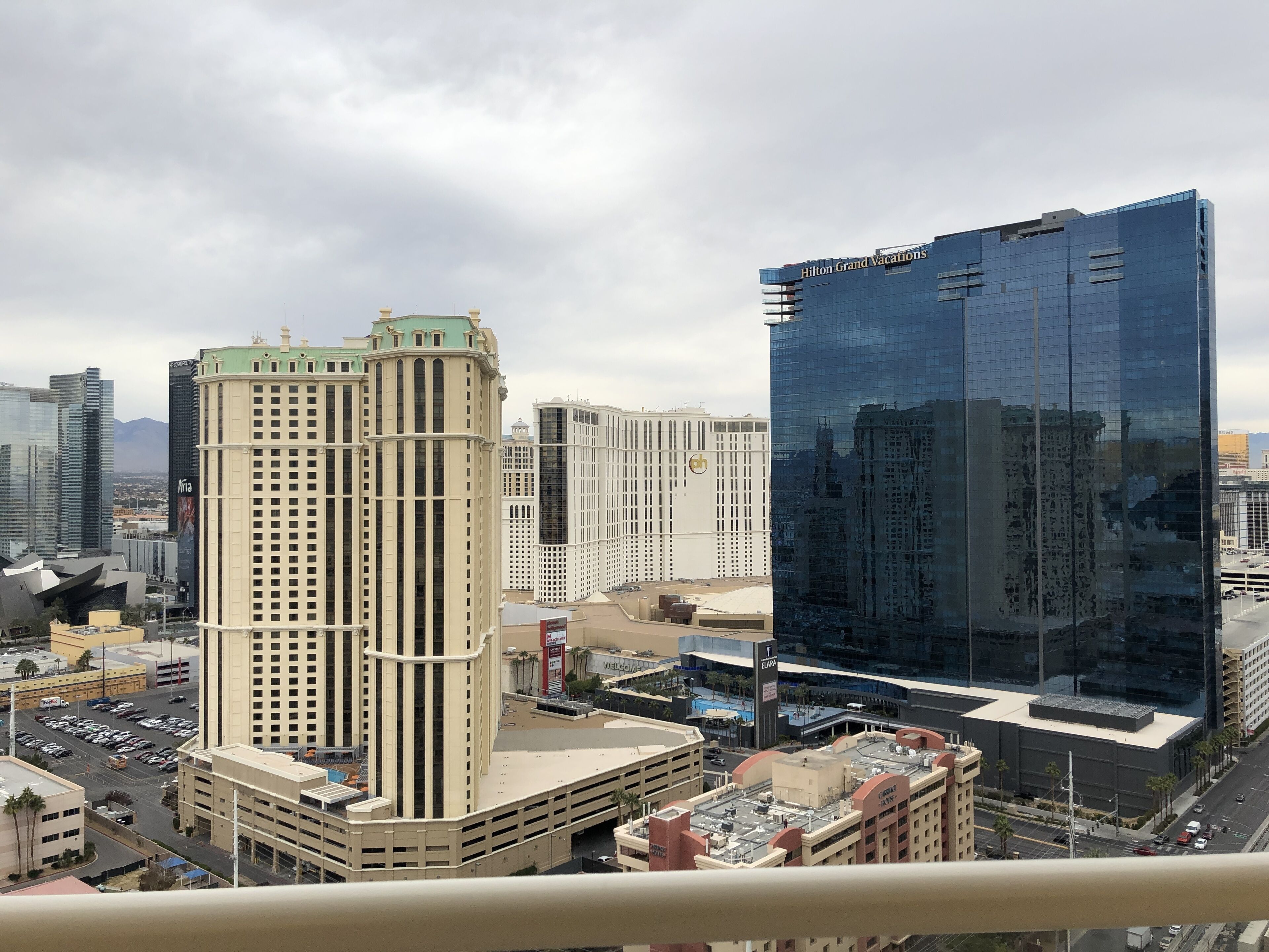 Foto - True 1BR Balcony Suite with Strip View at MGM Signature