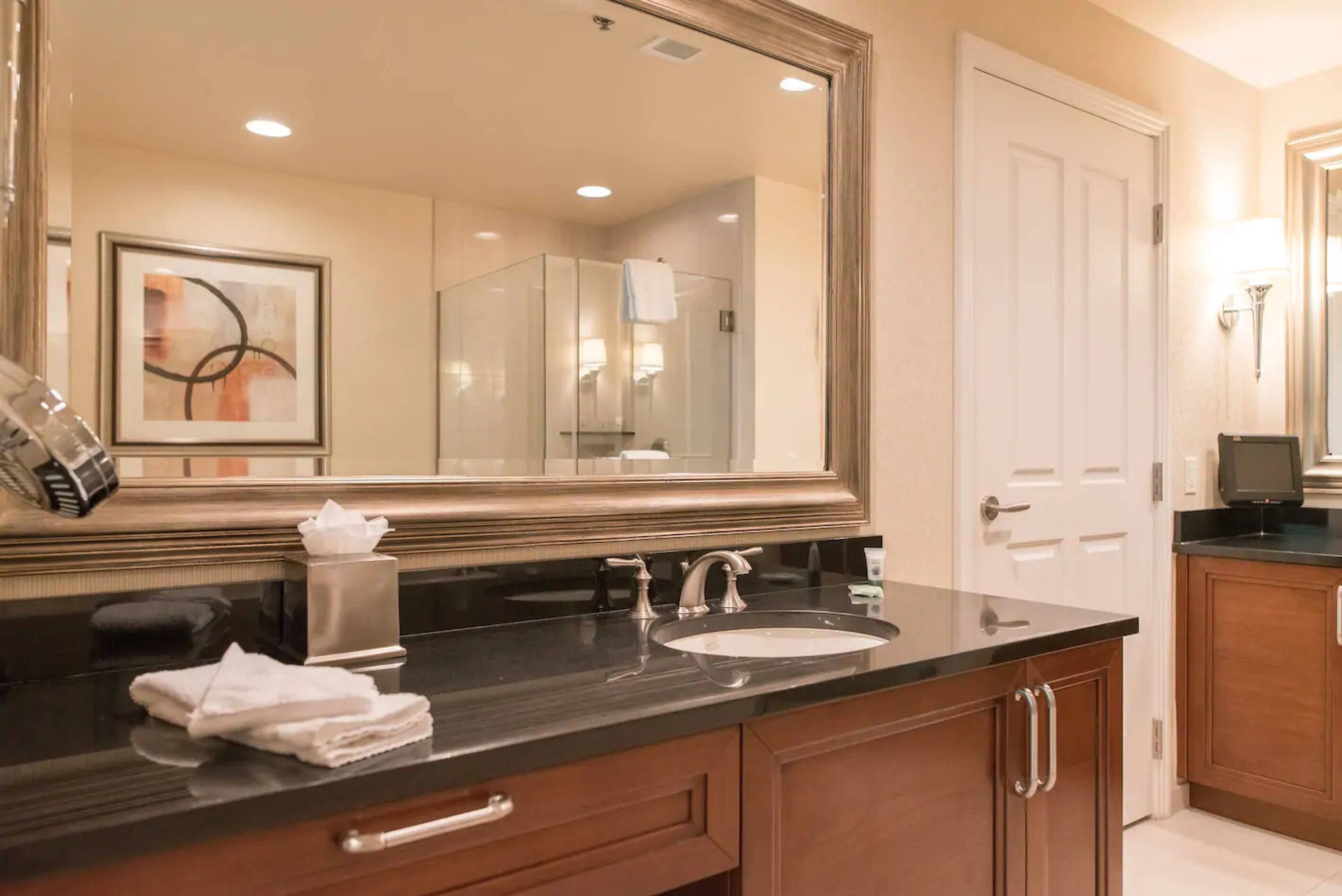 Foto - True 1BR Balcony Suite with Strip View at MGM Signature