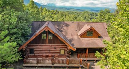 Great Smoky Lodge: Spectacular Views, Elegant, Top Amenities, near Gatlinburg & Area Attractions