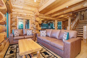 Interior - Great Smoky Lodge: Spectacular Views, Elegant, Top Amenities, near Gatlinburg & Area Attractions (Gatlinburg)