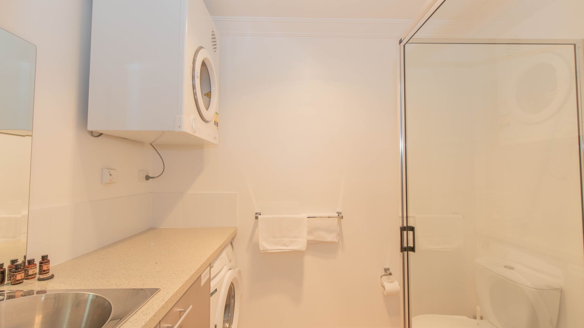 Khione - 5/23-25 Kirwan Close — image 12