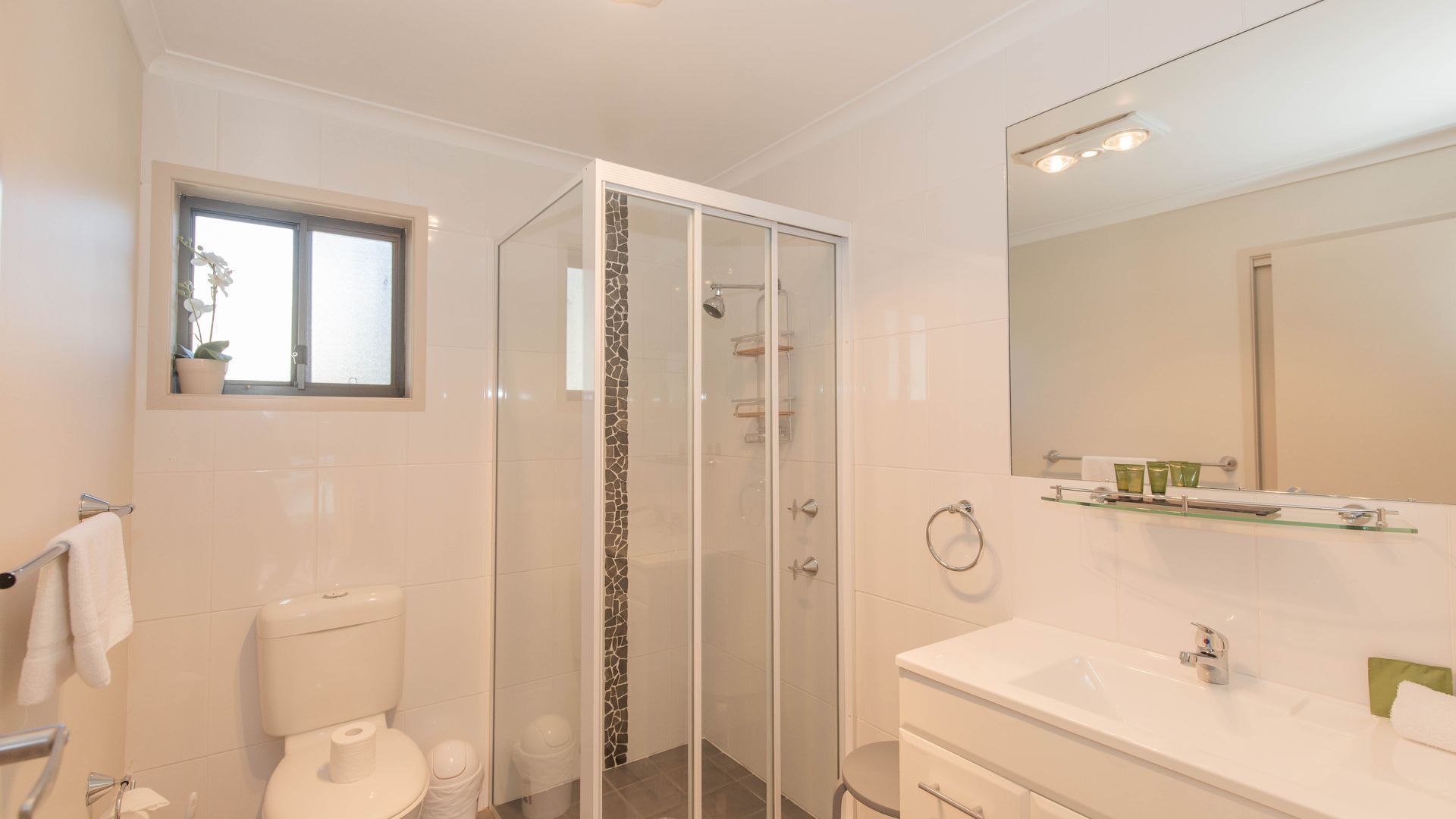 Boronia - 7/30 Nettin Circuit — image 13