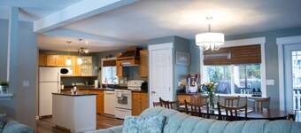 The Sicamous Songbird