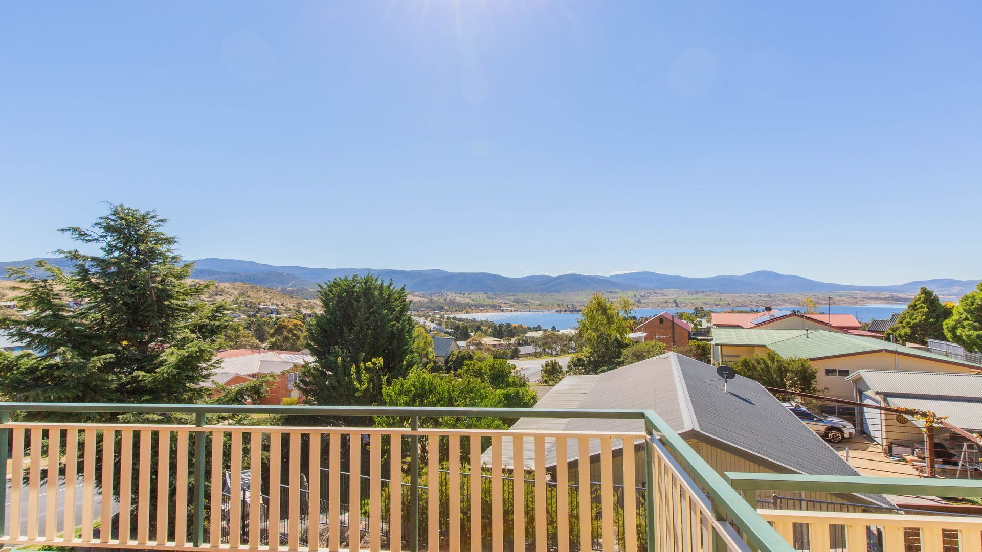 Kestrels Rest - 1/116 Gippsland Street — image 19