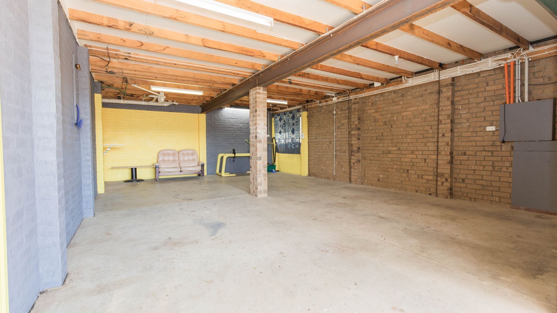 Kestrels Rest - 1/116 Gippsland Street — image 22