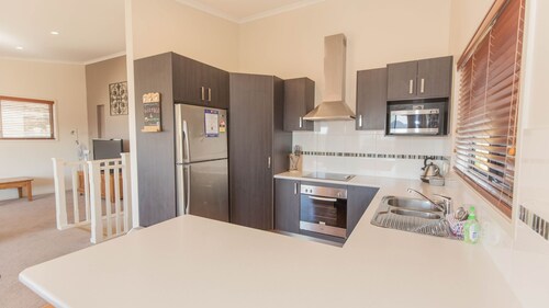 Boronia - 6/30 Nettin Circuit