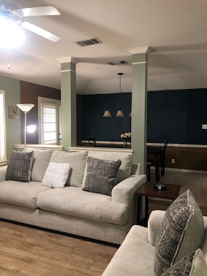 Smart TV, fireplace, DVD player