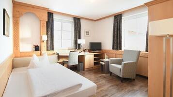 Minibar, in-room safe, individually decorated, desk