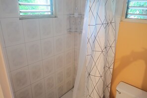 Apartment, Multiple Beds, Ensuite | Bathroom shower