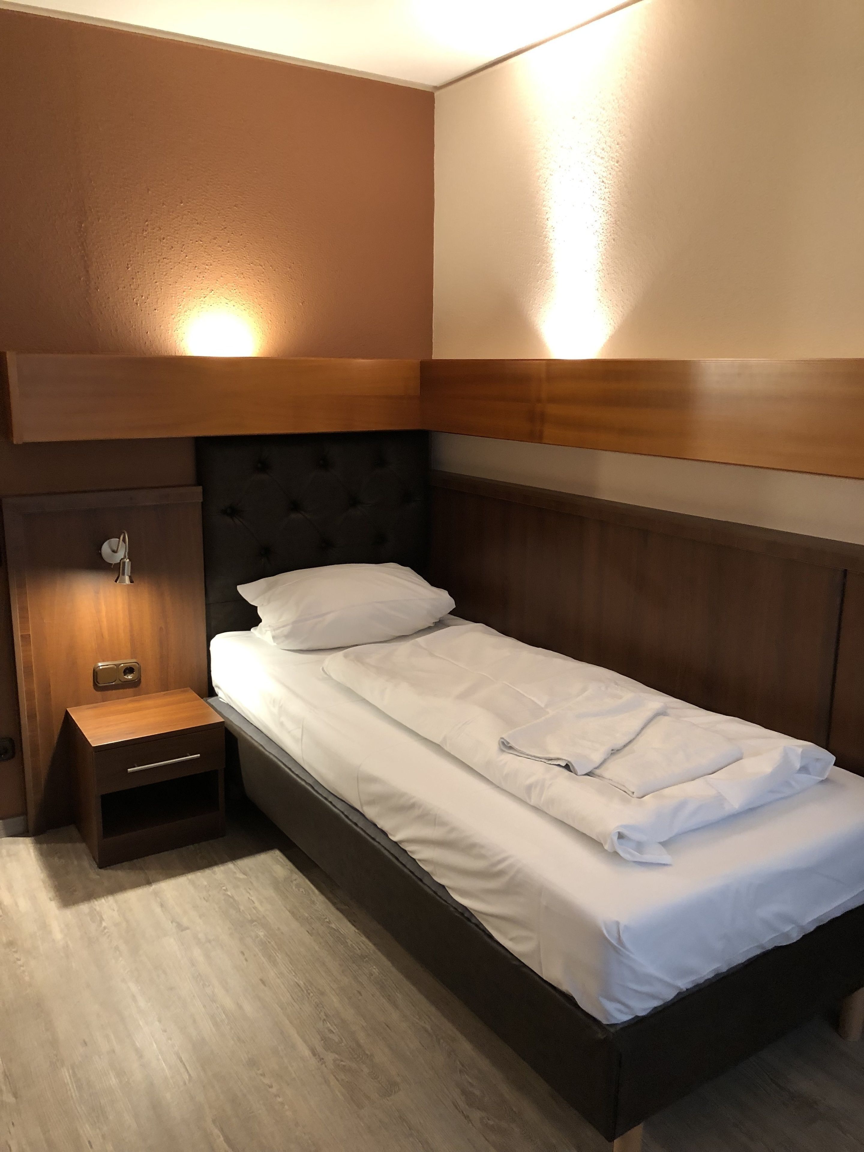 Blackout curtains, free WiFi, bed sheets