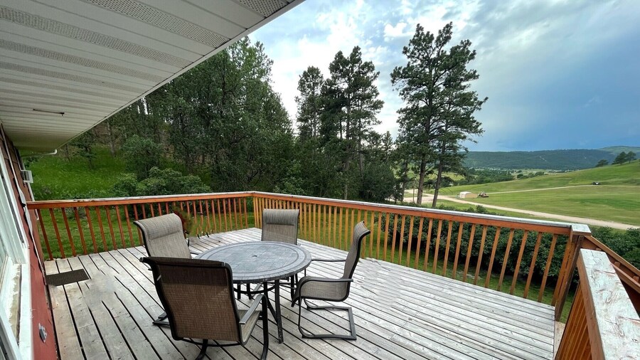 Elk Creek Resort