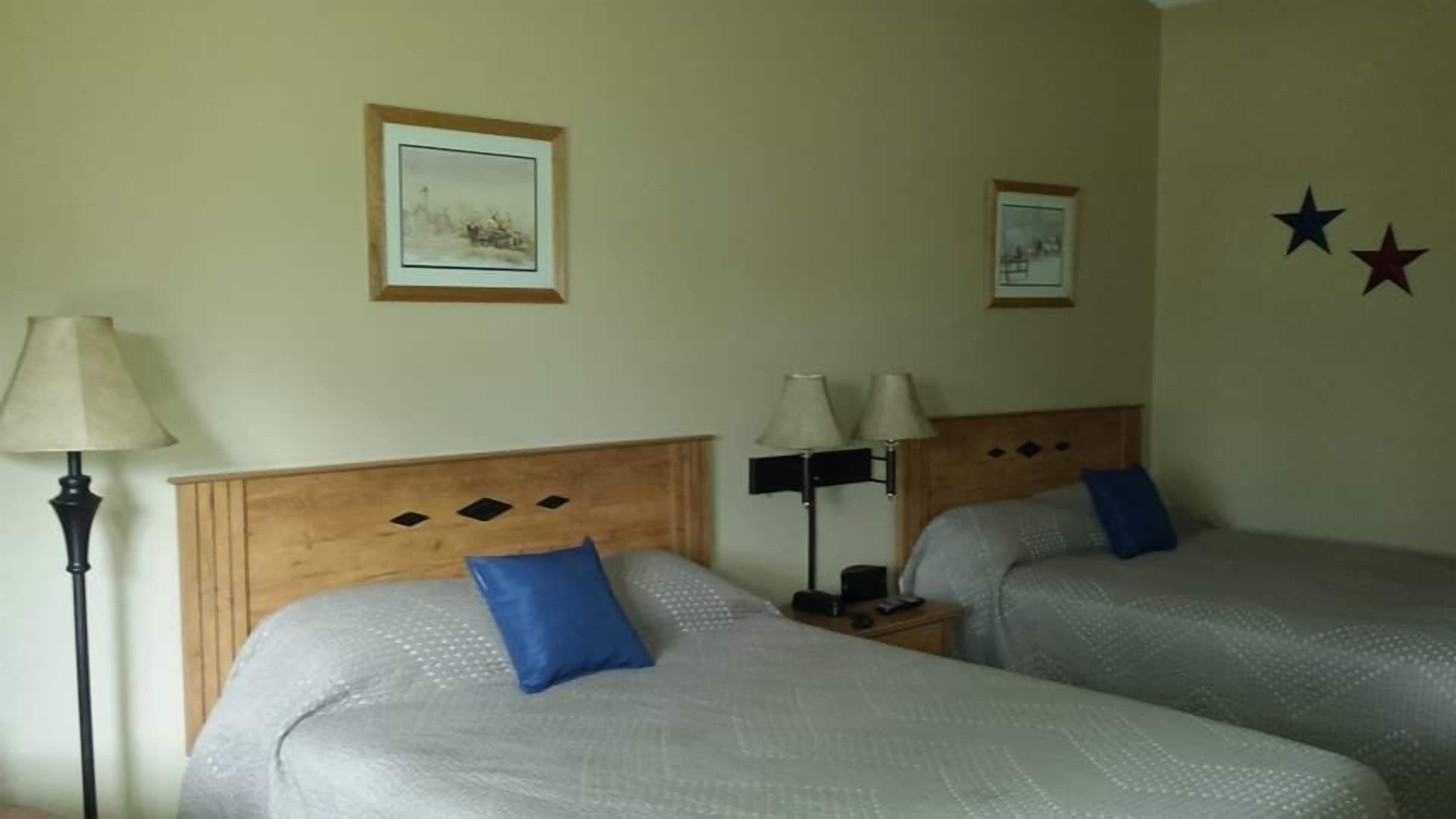 Free WiFi, bed sheets