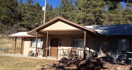 Elk Creek Resort