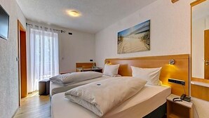 Room - Hotel Post (Weiden in der Oberpfalz)
