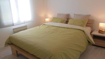 3 Schlafzimmer, Bügeleisen/Bügelbrett, WLAN, Bettwäsche