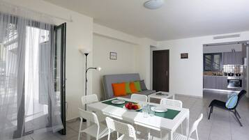 Apartment, 2 Bedrooms, Sea View | Free WiFi, bed sheets, wheelchair access