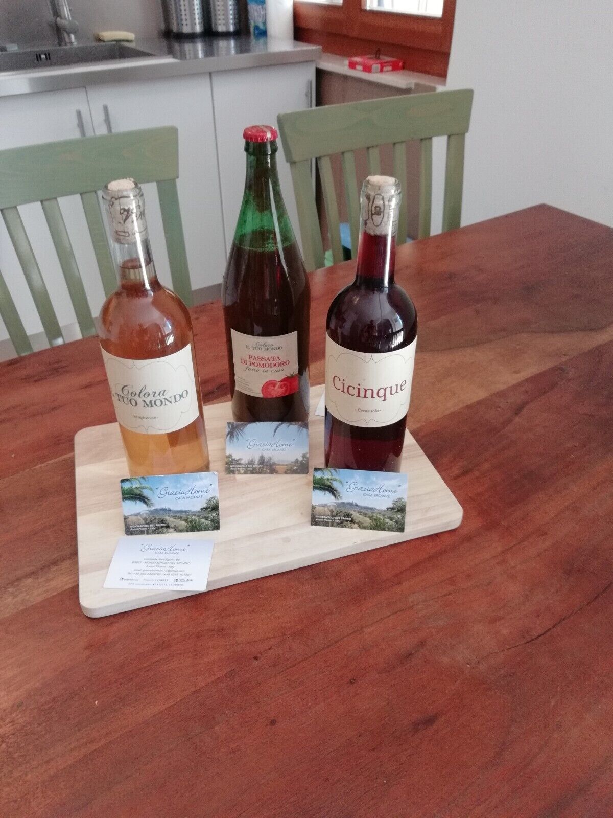 Country house in the green of Mediterranean vegetation