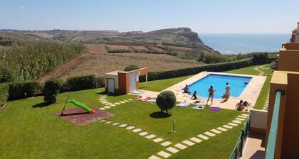 Beach House in Ericeira - A PARADISE BY THE SEA *** SPECIAL SEPTEMBER 24% OFF