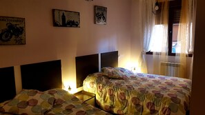 3 bedrooms, iron/ironing board, travel crib, bed sheets - Flat with terrace in Arenas de San Pedro, Sierra de Gredos (Arenas de San Pedro)