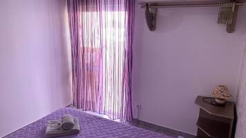2 bedrooms, travel crib, WiFi, bed sheets