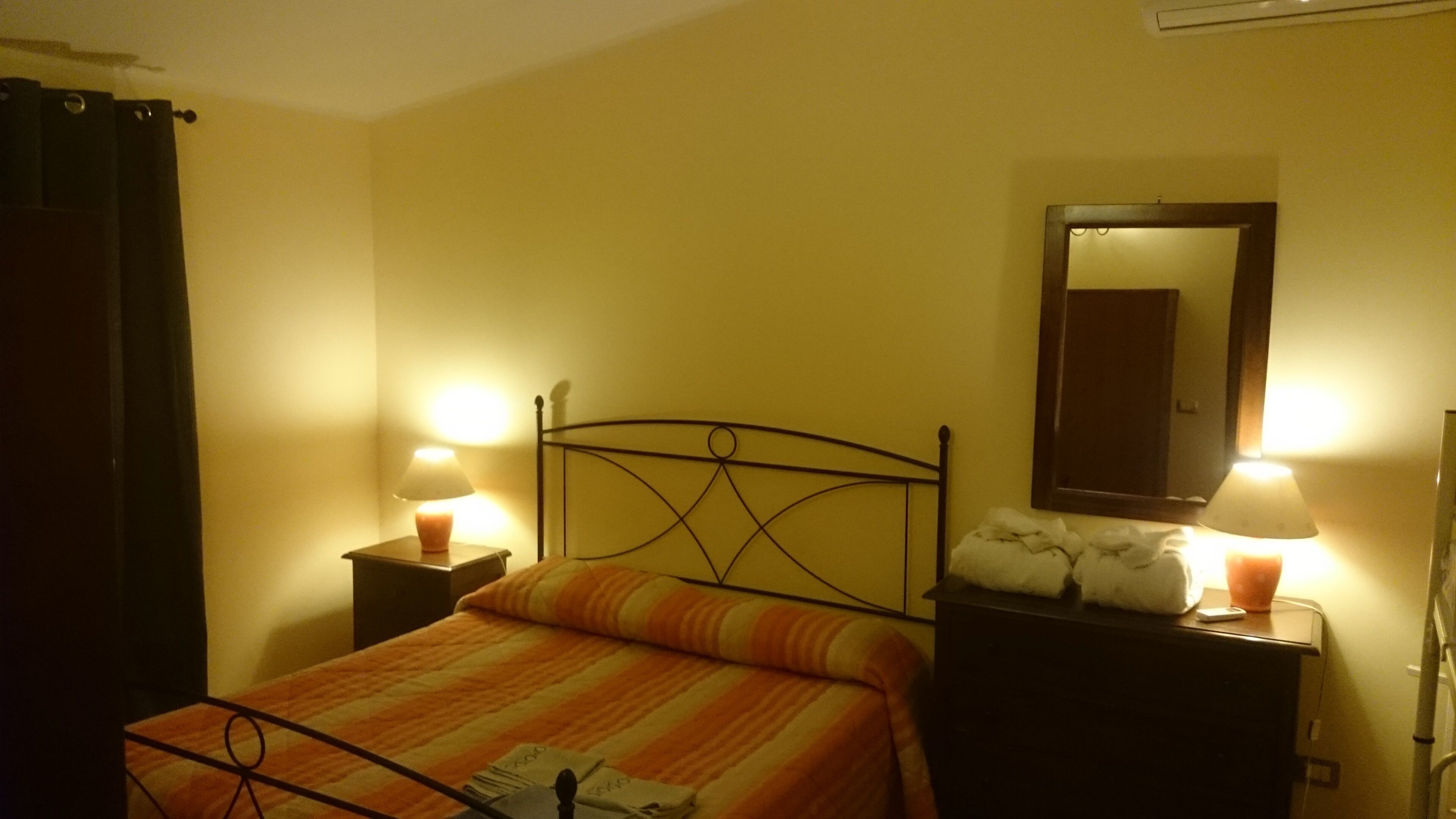 Holiday Apartment Villa Ludovica, Swimming pool 6x12, padel field, Jacuzzi