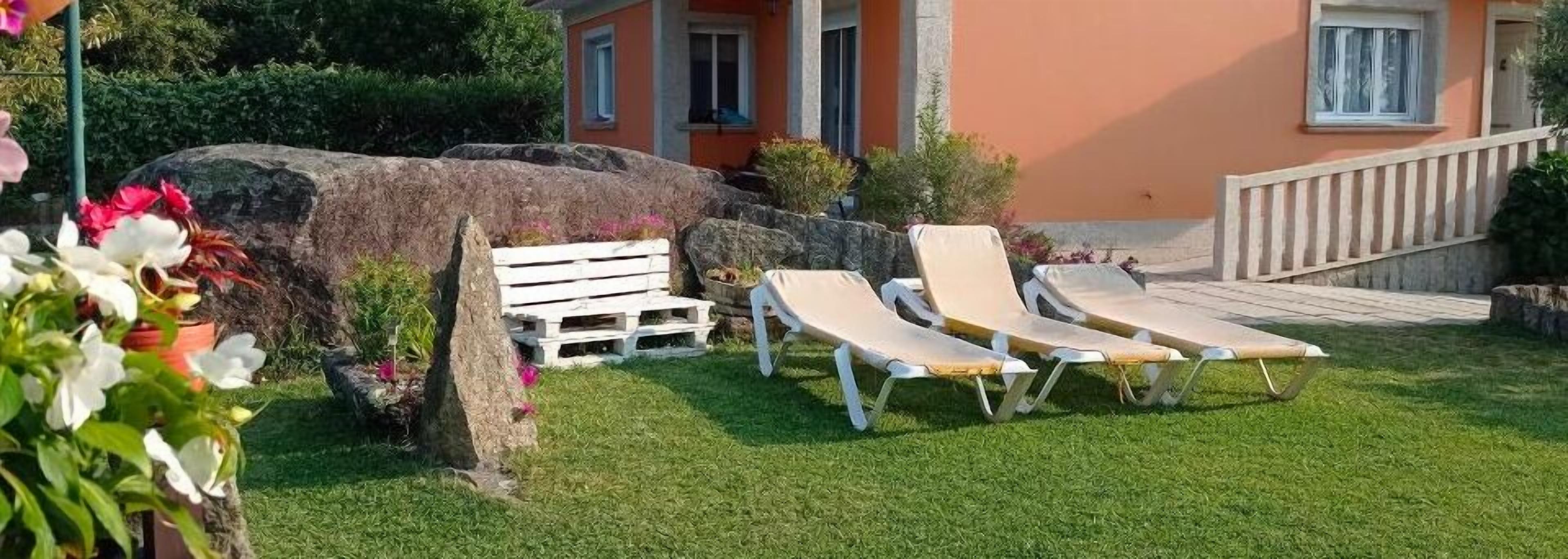 A Gandara rural apartment for 4 people