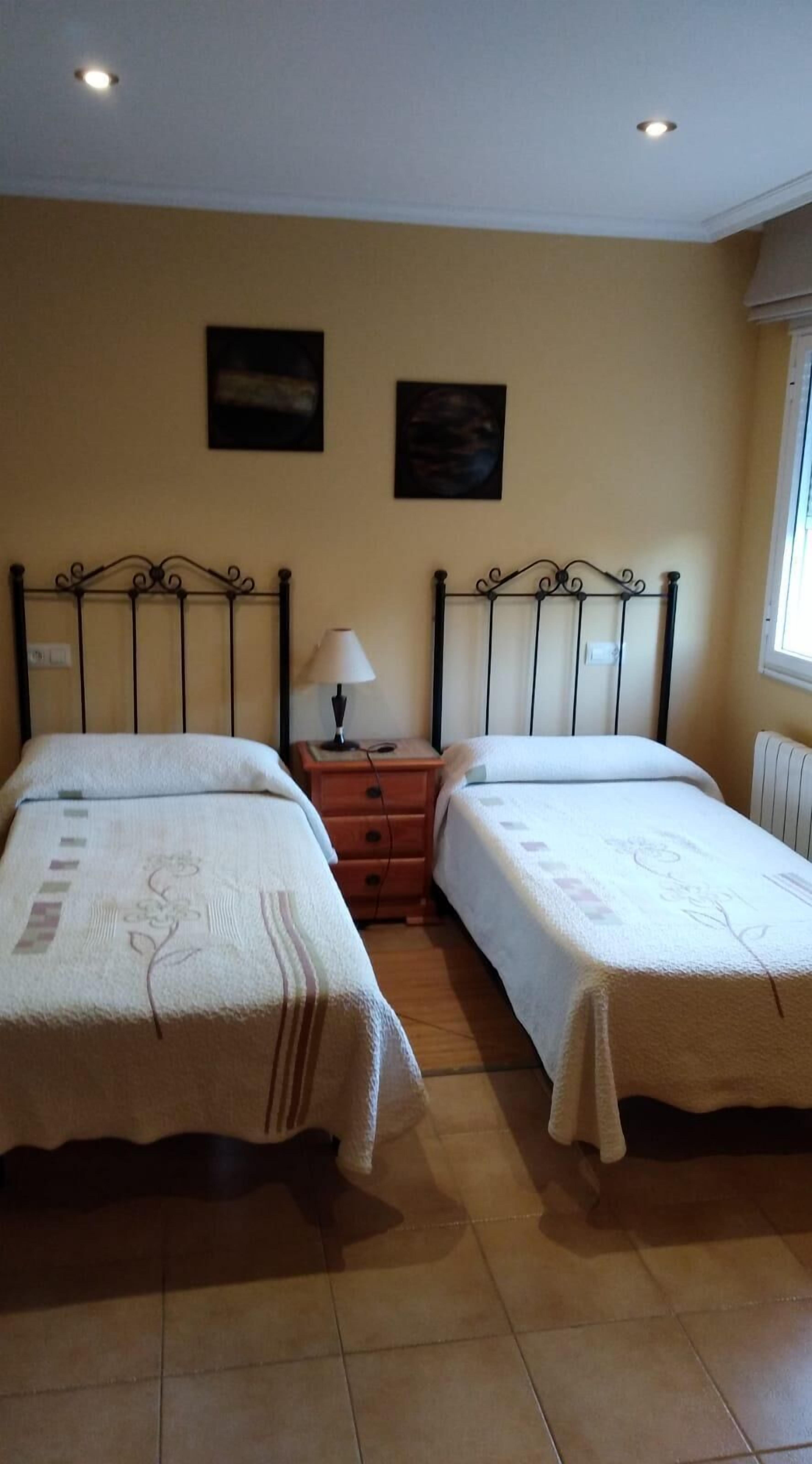 A Gandara rural apartment for 4 people