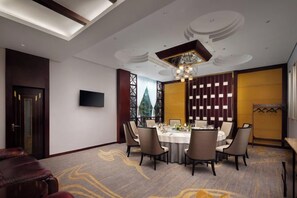 Unclassified image, 5 of 111, button - Zhuozheng International Hotel (Baoding)