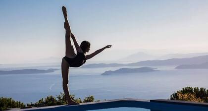 A breathtaking pool villa in 3 units Close To The Gods