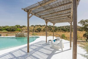 Outdoor pool - El Ventorrillo Cottage, in Morón de la Frontera (Moron De La Frontera)