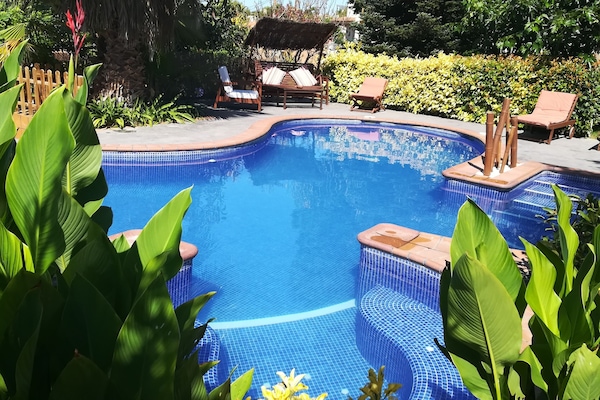 Piscina a l'aire lliure