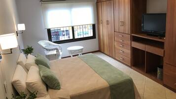 City Apartment, 2 Bedrooms, Balcony, City View (ORQUIDEA) | In-room safe, individually decorated, individually furnished, desk