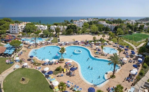 Appartement climatisé en Club Village bord de mer