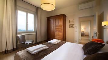 2 camere, ferro/asse da stiro, culla da viaggio, Wi-Fi gratuito